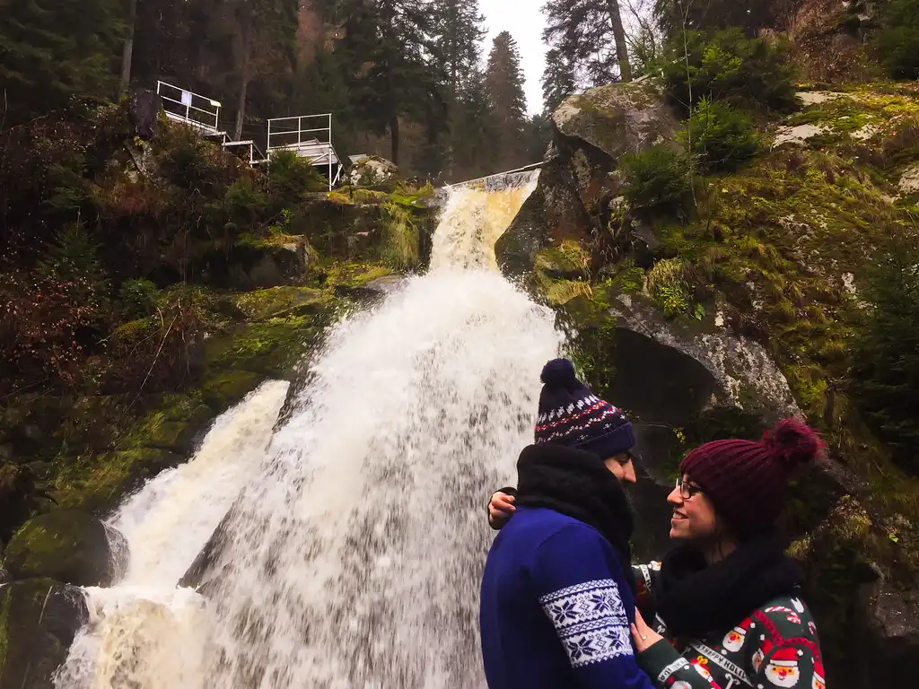 Cataratas del Triberg_Pueblos más bonitos de la Selva Negra en Navidad_ClickTrip