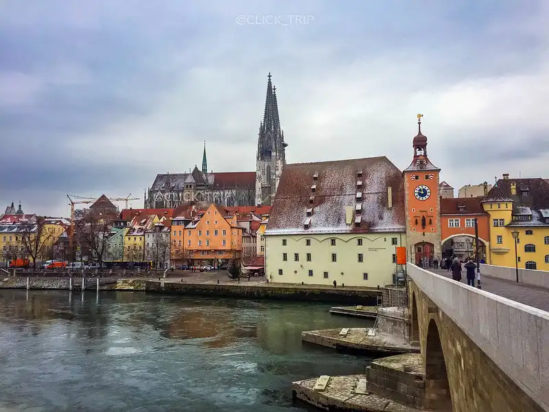 Regensburg en un día_Puente de Piedra_Qué ver visitar y hacer_CLickTrip Que ver en Regensburg en un día_Ratisbona_Baviera_Puente de Piedra_ClickTrip